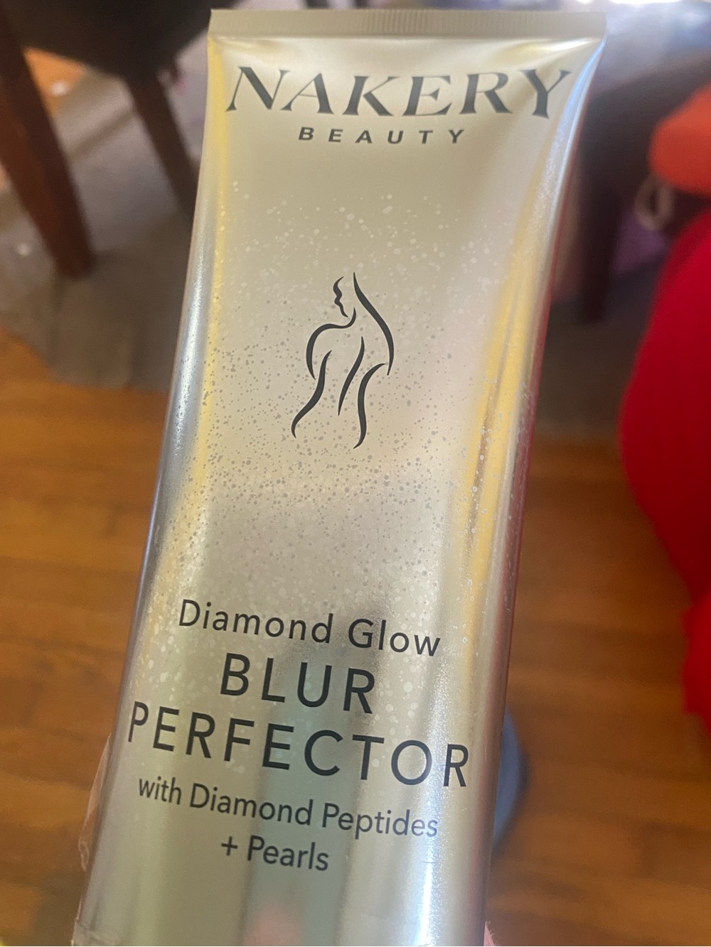 Nakery Diamond Glow Blur Perfector with Diamond Peptides & Pearls 200mls